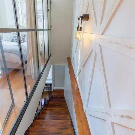 Elegant 2br Duplex In Center By Lovelystay Oporto