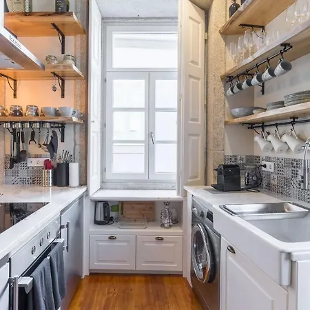 Apartamento Elegant 2br Duplex In Center By Lovelystay Oporto