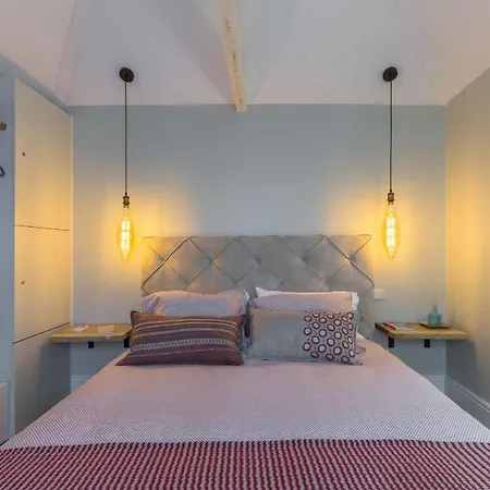 Elegant 2br Duplex In Center By Lovelystay * 波尔图